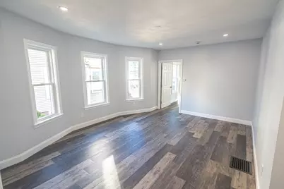10 Rockwell Ter #1, Malden, MA 02148 - Photo 5