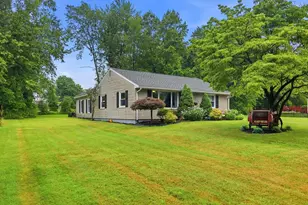 75 Greystone Ave, West Springfield, MA 01089 - Photo 1