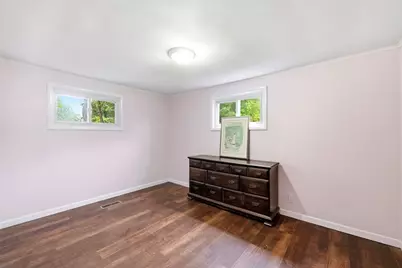 75 Greystone Ave, West Springfield, MA 01089 - Photo 17