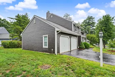 42 Laurelwood Drive #42, Hopedale, MA 01747 - Photo 5