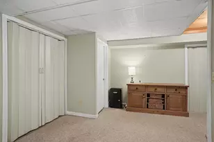 42 Laurelwood Dr, Hopedale, MA 01747 - Photo 37