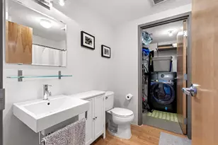 156 Porter St, Boston, MA 02128 - Photo 17