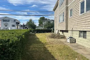 374 Riverside Ave, Medford, MA 02155 - Photo 19