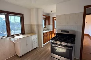 374 Riverside Ave, Medford, MA 02155 - Photo 5