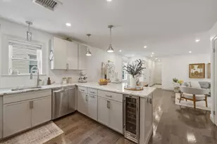22 Otis St, Somerville, MA 02145 - Photo 5