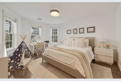 22 Otis St #1, Somerville, MA 02145 - Photo 15