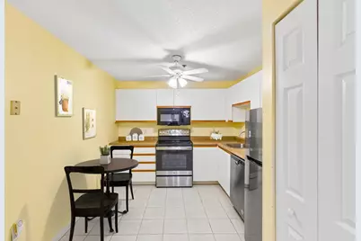 3920 Mystic Valley Parkway #709, Medford, MA 02155 - Photo 5