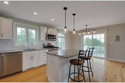1202 Hazelwood Way #1202, Clinton, MA 01510 - Photo 5