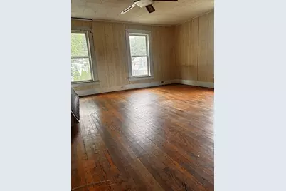 5 West High Street, Erving, MA 01344 - Photo 11