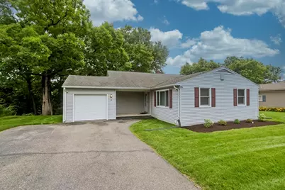 89 Garvey Dr, Springfield, MA 01109 - Photo 5