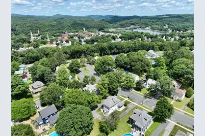 4 Davis St, Montague, MA 01376 - Photo 3