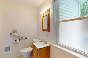 4 Davis St, Montague, MA 01376 - Photo 9