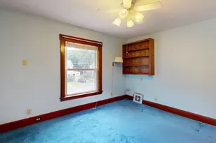 4 Davis St, Montague, MA 01376 - Photo 21