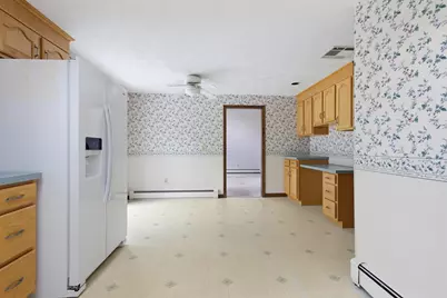 110 Colonial Road, North Attleboro, MA 02760 - Photo 17