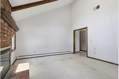 110 Colonial Road, North Attleboro, MA 02760 - Photo 11