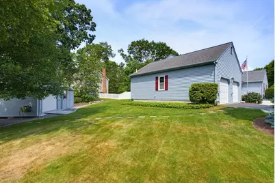 110 Colonial Road, North Attleboro, MA 02760 - Photo 37