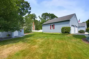 110 Colonial Rd, North Attleboro, MA 02760 - Photo 37