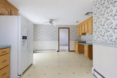 110 Colonial Road, North Attleboro, MA 02760 - Photo 17