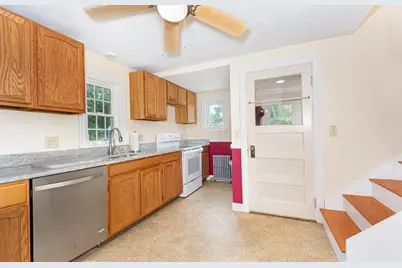 12 Fairground Rd, Sturbridge, MA 01566 - Photo 9