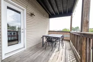 735 E 3rd St, Boston, MA 02127 - Photo 23