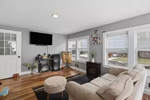4 Harrison Ave, Fitchburg, MA 01420 - Photo 15