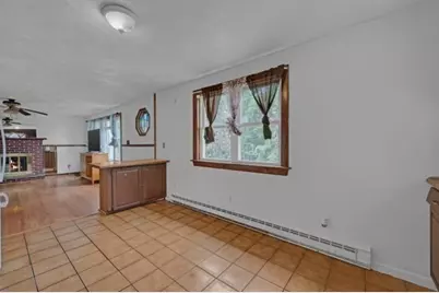 21 N Steele St, Worcester, MA 01607 - Photo 19