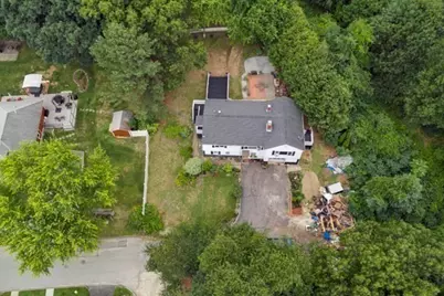 21 N Steele St, Worcester, MA 01607 - Photo 35