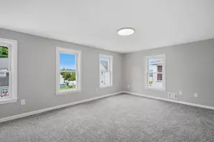 55 Fuller St, Chicopee, MA 01020 - Photo 25