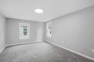 55 Fuller St, Chicopee, MA 01020 - Photo 31
