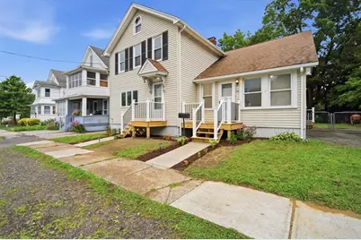 55 Fuller St, Chicopee, MA 01020 - Photo 3