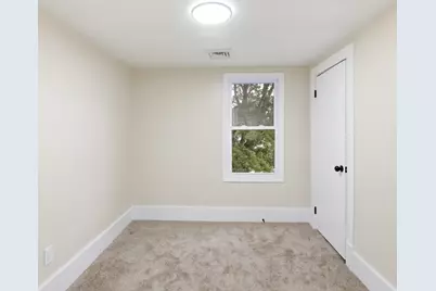 32 Sargon St, Springfield, MA 01104 - Photo 19