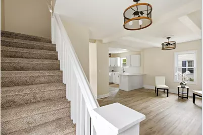 32 Sargon St, Springfield, MA 01104 - Photo 11