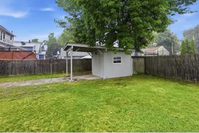 32 Sargon St, Springfield, MA 01104 - Photo 29