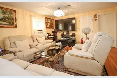 82-84 Sylvia, Arlington, MA 02476 - Photo 15