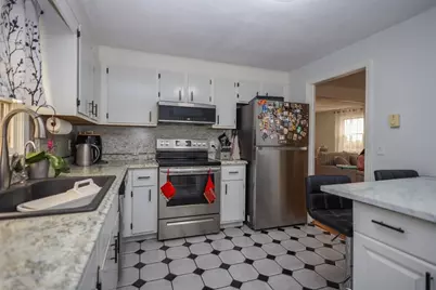 82-84 Sylvia, Arlington, MA 02476 - Photo 7