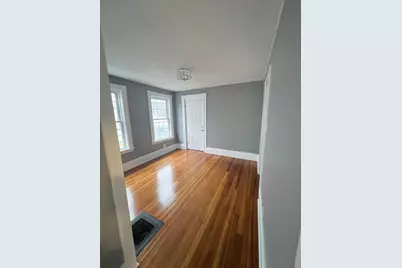 44 Lincoln St, Hudson, MA 01749 - Photo 9