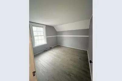 44 Lincoln St, Hudson, MA 01749 - Photo 5