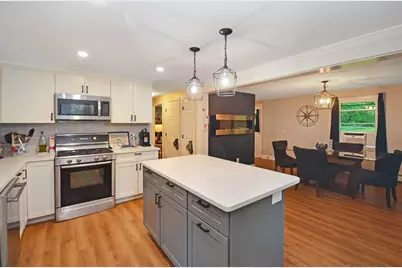 57 Quaker St, Northbridge, MA 01534 - Photo 7