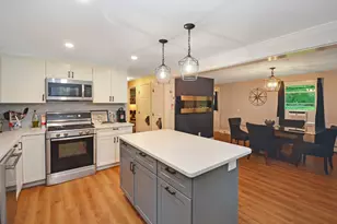57 Quaker St, Northbridge, MA 01534 - Photo 7