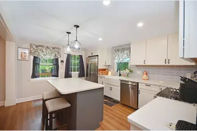 57 Quaker St, Northbridge, MA 01534 - Photo 9