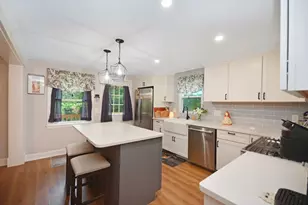 57 Quaker St, Northbridge, MA 01534 - Photo 9