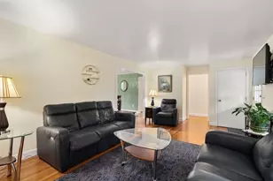 96 Birchwood Dr, Holden, MA 01520 - Photo 7