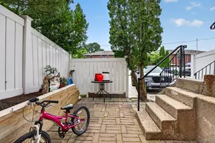 54 Kingston St, North Andover, MA 01845 - Photo 9