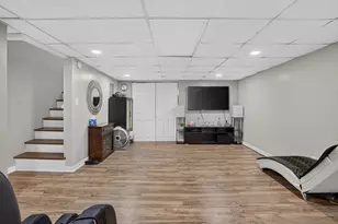 54 Kingston St, North Andover, MA 01845 - Photo 25