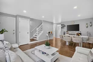 54 Kingston St, North Andover, MA 01845 - Photo 3