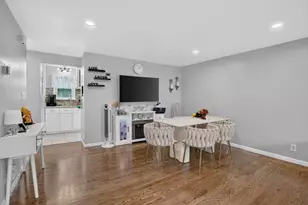 54 Kingston St, North Andover, MA 01845 - Photo 19