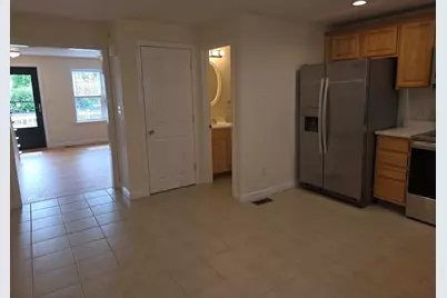 958 Warren Ave #7, Brockton, MA 02301 - Photo 7