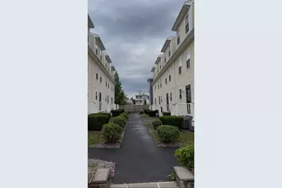 958 Warren Ave #7, Brockton, MA 02301 - Photo 5