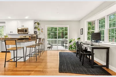 40 Flannery Ln, Wrentham, MA 02093 - Photo 9