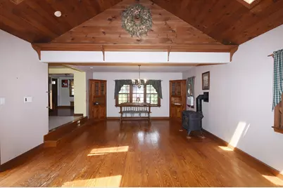 136 Taylor St, Pembroke, MA 02359 - Photo 7